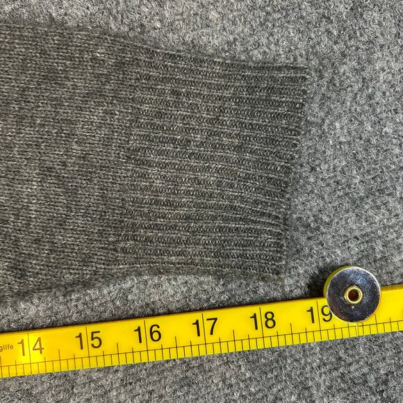 Skull Cashmere 70% Wool Distressed‎ w Holes Sweater Size S Grey - Picture 7 of 7